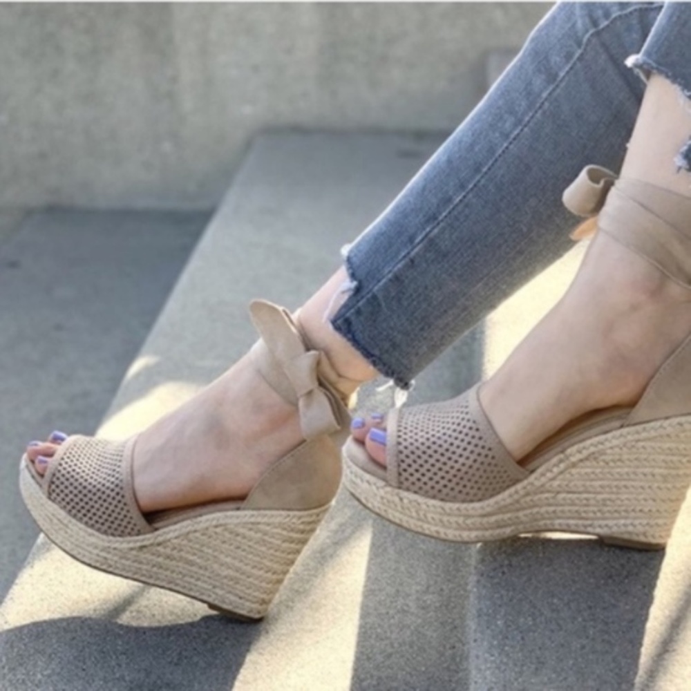 NATALIE Lace up Wedge - TAN - Picture 4 of 5